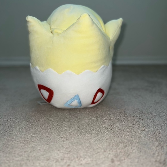 New 10” Pokémon Togepi Squishmallows - Picture 9 of 9